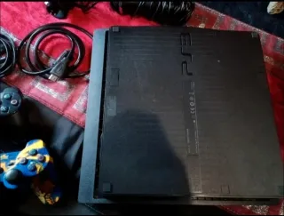 PlayStation 3 Slim Negra