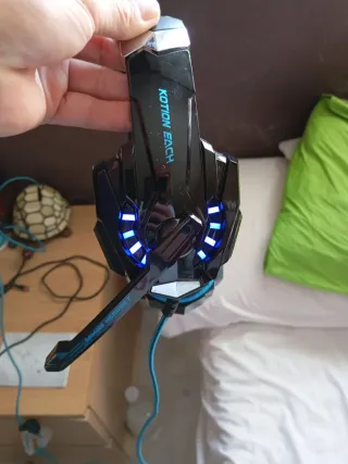 Cascos Gamer Azul y Negro