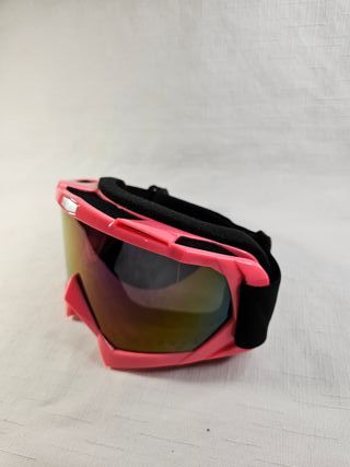 Gafas de esquí rosas con lente espejada
