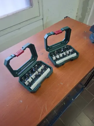 JUEGOS DE FRESAS PARA MADERA NUEVOS