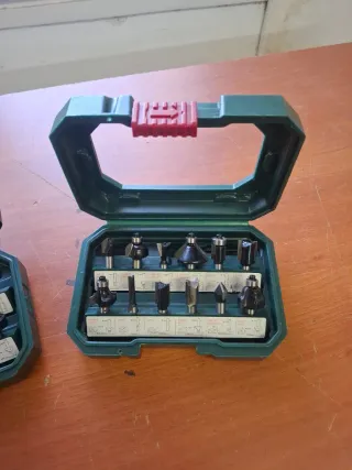 JUEGOS DE FRESAS PARA MADERA NUEVOS