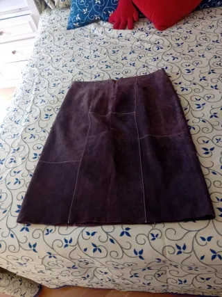 Falda de cuero marron talla 42