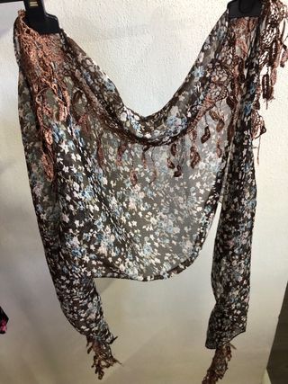 Foulard donna fantasia floreale con pizzo