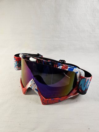 Gafas de esquí con diseño colorido