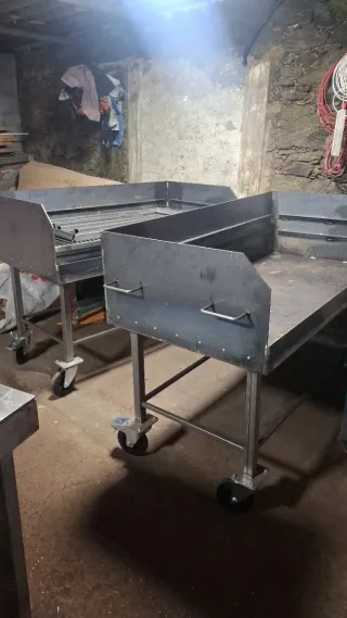 Parrilla Metálica Grande para Eventos