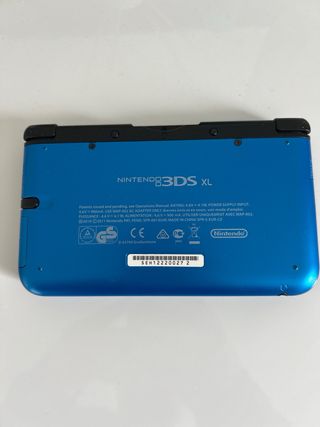 Nintendo 3DS XL Negra + Funda y Cargador