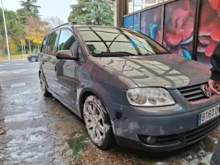 volkwagen  touran  2006