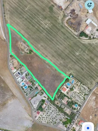 Terreno rústico con casa, agua y luz, 15000 metro