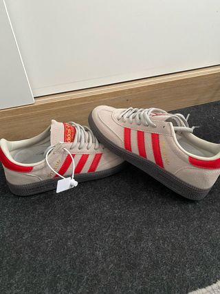 Zapatillas Adidas Handball Spezial gris/Rojo