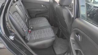 KIA Venga 1.6 CRDI 128 CV 2011