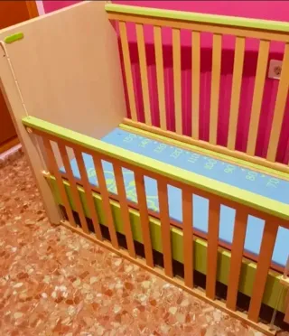 Cuna convertible en cama infantil + colchón REGALO