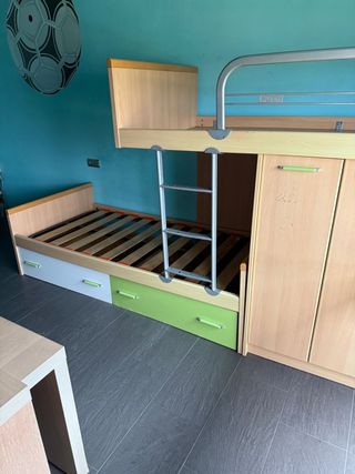 Habitación juvenil litera madera