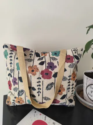 Organizador maquillaje giratorio+tote bag floral