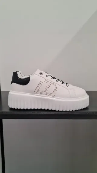 Sneakers bianche Gai Mattiolo n.37