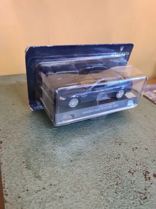 Modellino Maserati Quattroporte 2003