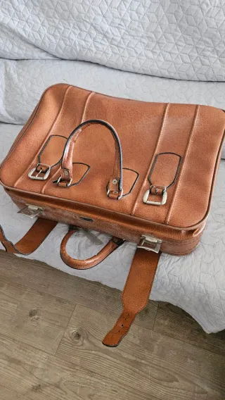 Maleta de piel 60x44x25