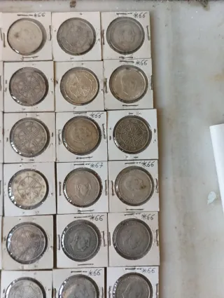 Lote 35 monedas de plata franco 100 pesetas