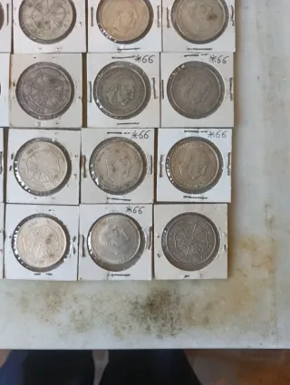 Lote 35 monedas de plata franco 100 pesetas