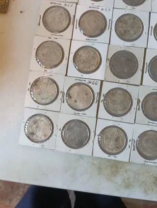 Lote 35 monedas de plata franco 100 pesetas