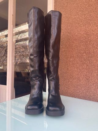 Hermosas Botas altas Zara negras