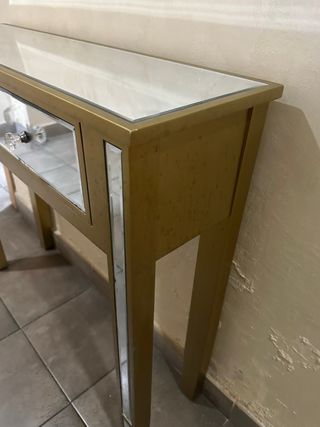 Consola recibidor dorada con espejo