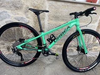 Bicicleta Orbea con ruote da 24 e 26 pollici