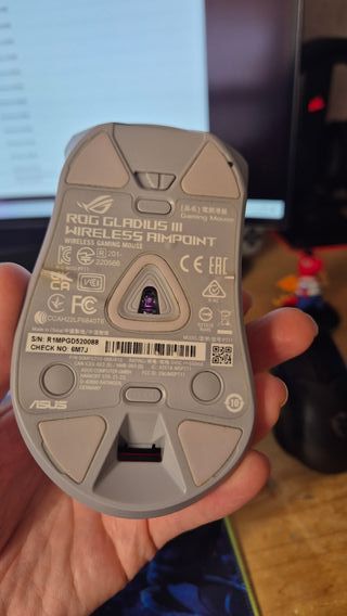 Asus Rog Gladius III Wireless Aimpoint - mouse