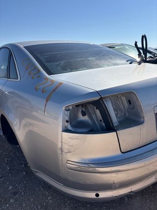 Puerta Trasera Izquierda Audi A8