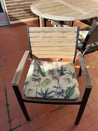 Mesa de comedor redonda de exterior