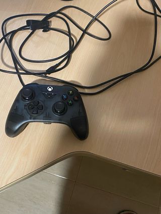 Xbox Series S 512GB Blanca + Mando