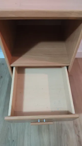 Escritorio de madera