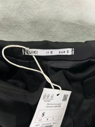 Minigonna nera a pieghe - Taglia S