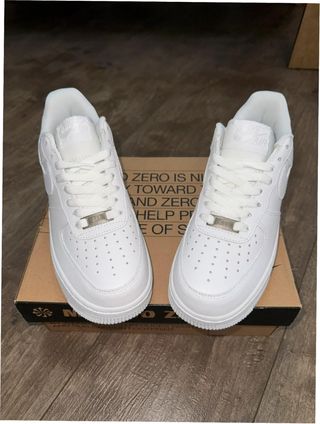 Nike Air Force 1 Low '07 Blancas Talla 40