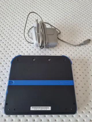 Nintendo 2DS Negra y Azul