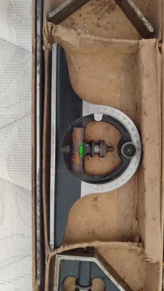 Juego de escuadra de precisión Universal Vintage