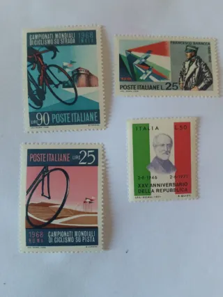 4 Francobolli Italiani 1968/71 Nuovi Gommati