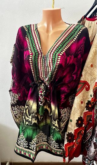 Lote 25 Vestidos Estampados