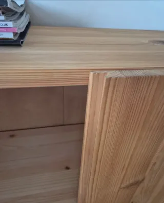 Armadio in legno stile nordico Ikea