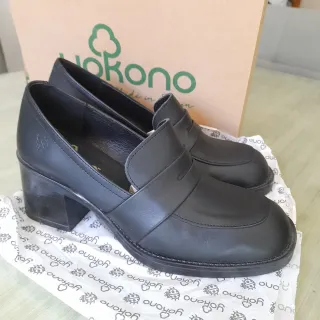 Mocasines Yokono tacón negros talla 39