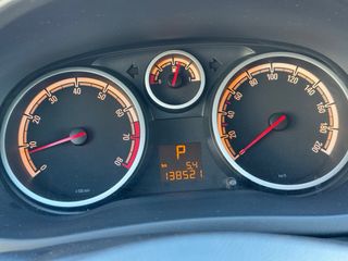 Opel Corsa D 2007 1.4 automatico