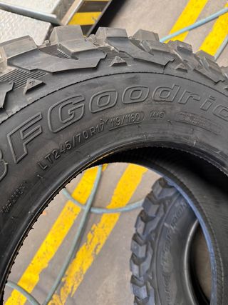 Neumático BFGoodrich Mud Terrain T/A KM3 245/70R17