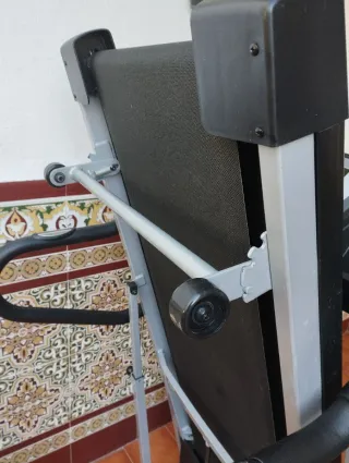 Cinta de andar robusta marca Tempo.