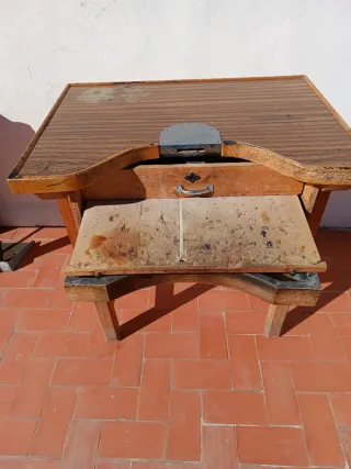 Mesa de joyero/dentista madera