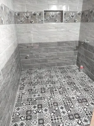 Albañilería y azulejos