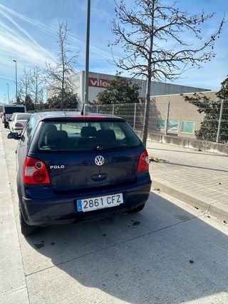 Volkswagen Polo 2004 etiqueta B