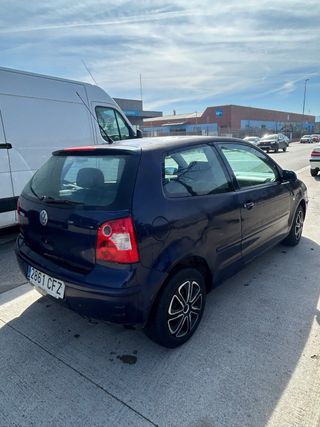 Volkswagen Polo 2004 etiqueta B
