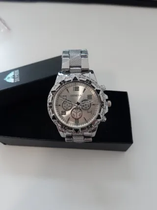 Reloj Plateado Hombre