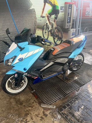 Yamaha tmax