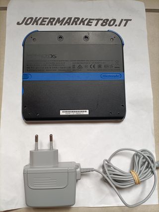 Nintendo 2DS Super Mario Bros. 2 Special Edition