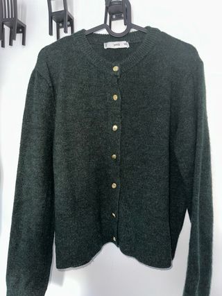 Cárdigan verde oscuro MNG Mango – Botones dorados